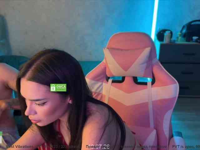 CoupleOnFire Sex Cam Show