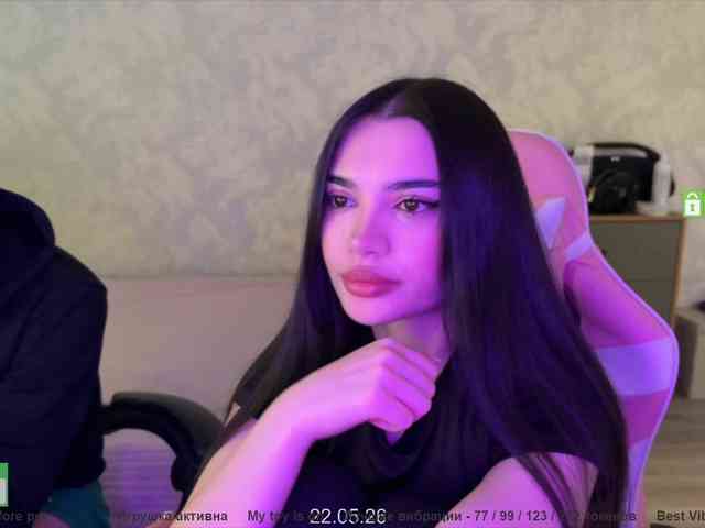 CoupleOnFire Live Webcam on BongaCams