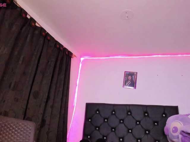 ailen-aria live cam on BongaCams