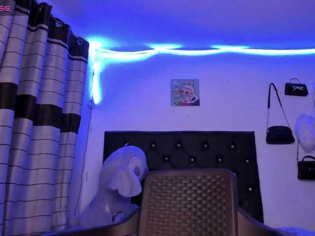 ailen-aria live cam on BongaCams