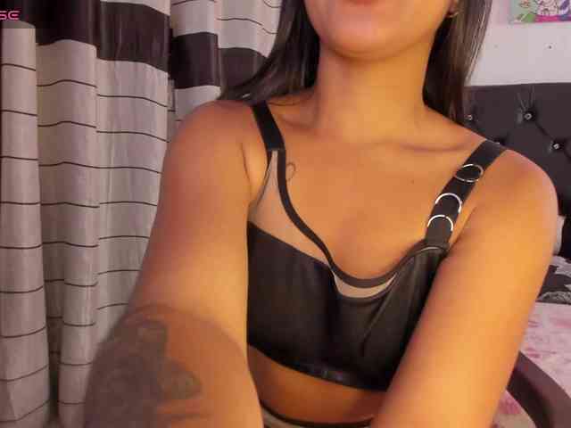 ailen-aria webcam