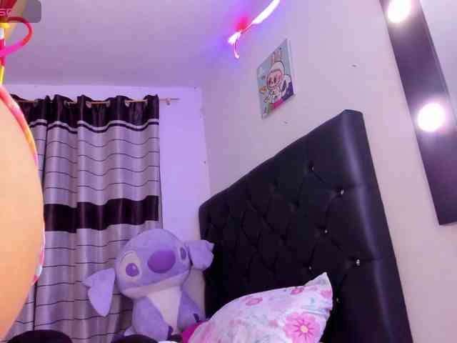 ailen-aria webcam