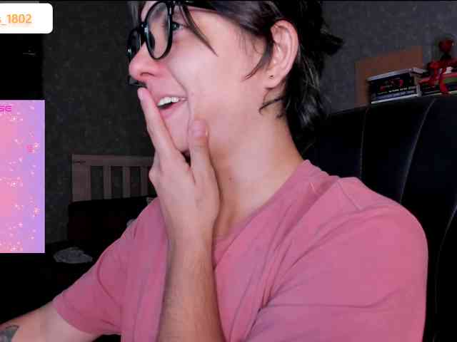 IsaRogers webcam