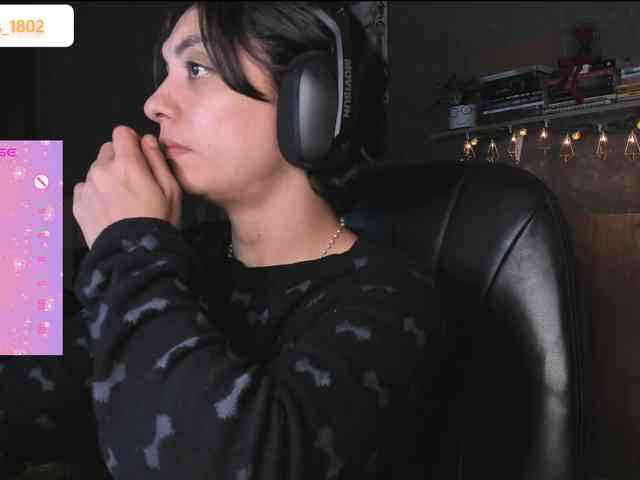 IsaRogers webcam