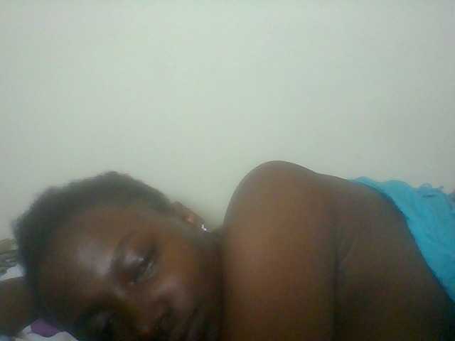 Blackqueen3's BongaCams show and profile