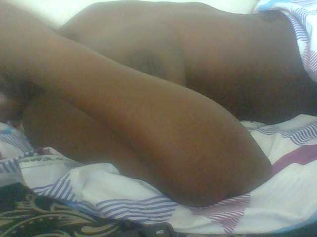 Blackqueen3's BongaCams show and profile