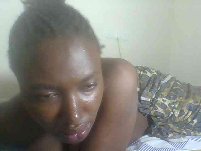 Blackqueen3 webcam