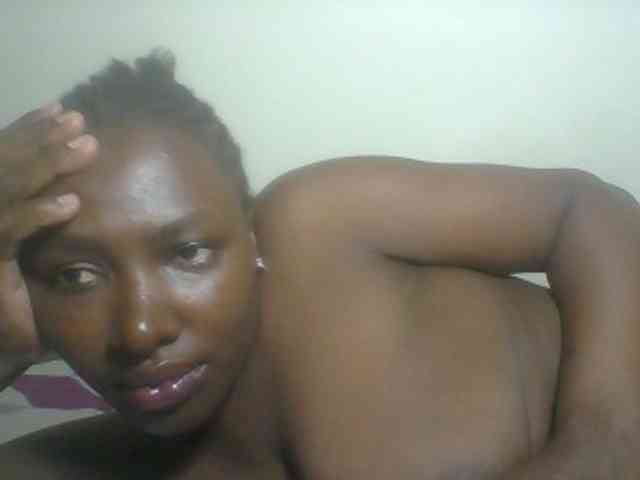Blackqueen3 webcam