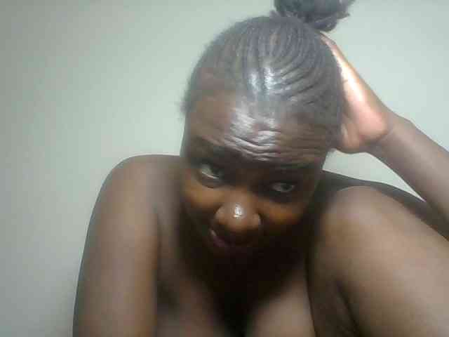 Blackqueen3 webcam