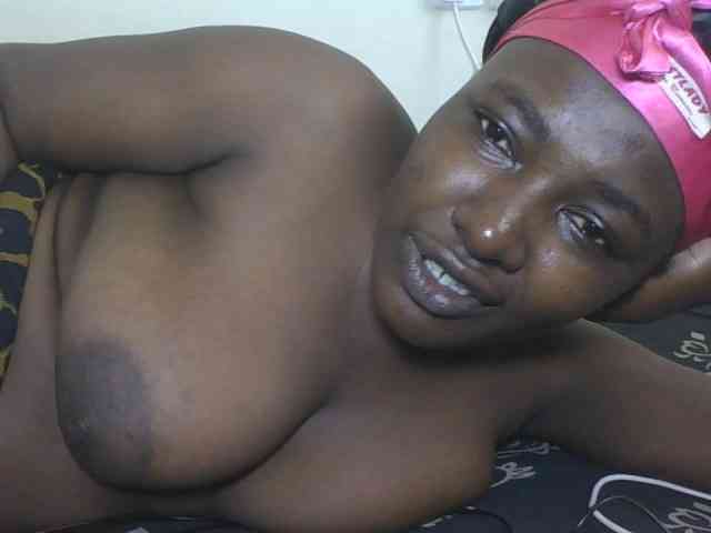 Blackqueen3 webcam