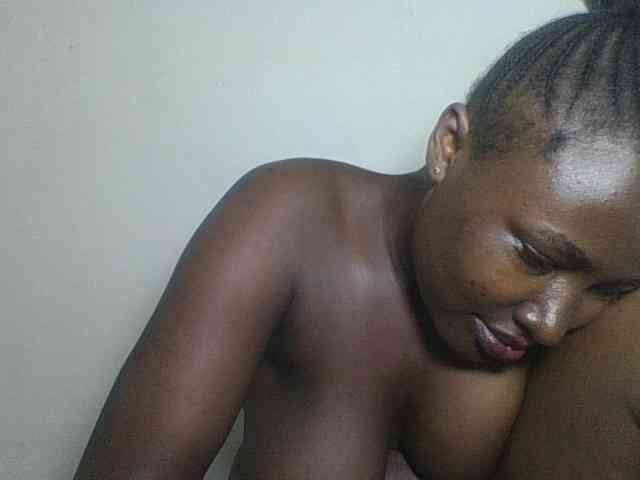 Blackqueen3 webcam