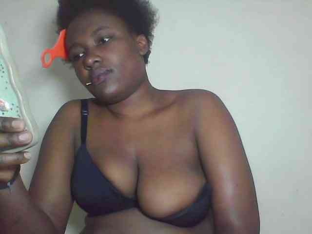 Blackqueen3 webcam