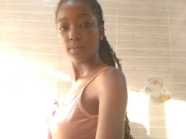 SexySeren live cam on BongaCams