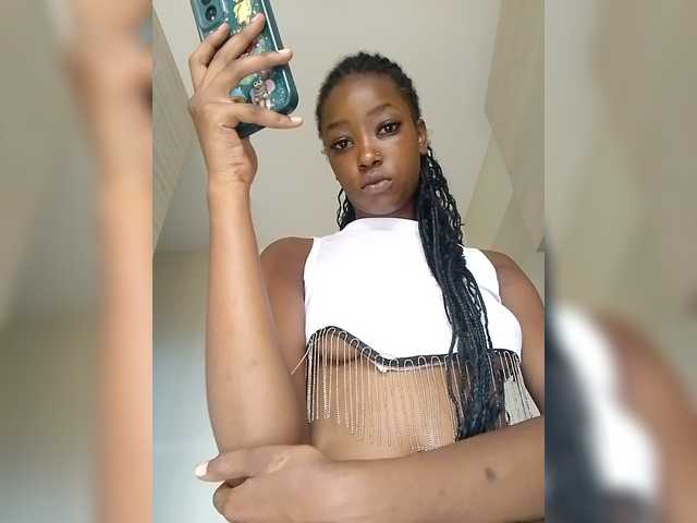 SexySeren live cam on BongaCams