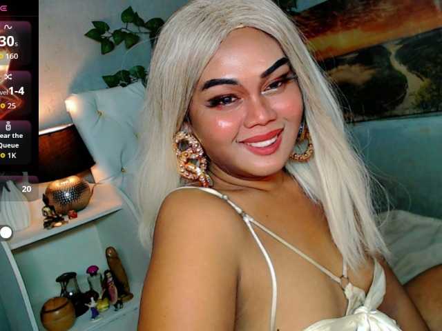 SelenaSummer16
