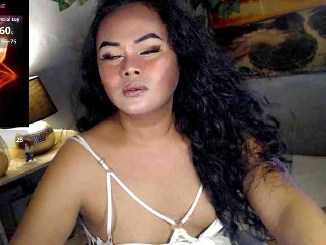 Selenasummer16's cam show statistics and live stream