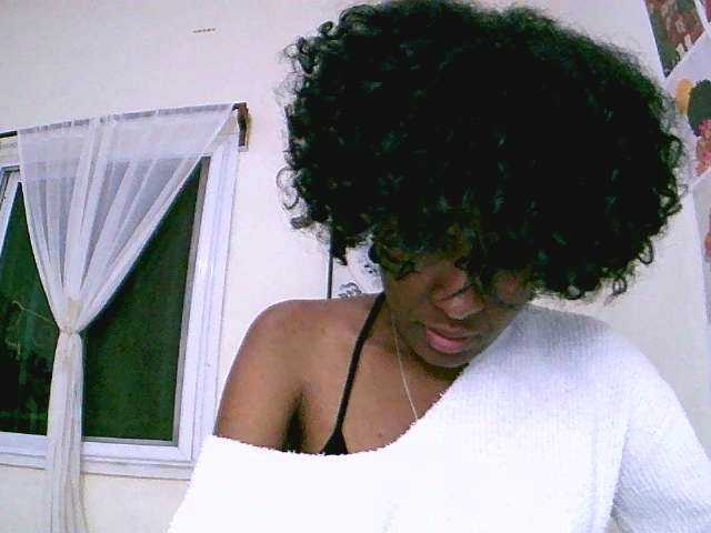 Royal-chat Live Cam on BongaCams