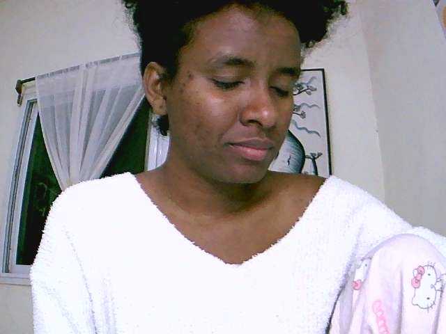 Royal-chat's BongaCams show and profile