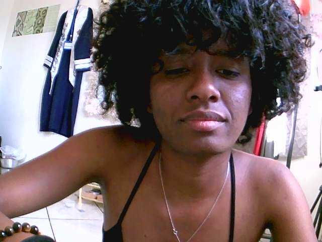 Royal-chat's BongaCams show and profile