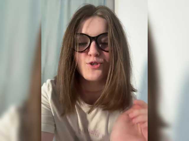 Annpopsy's BongaCams show and profile