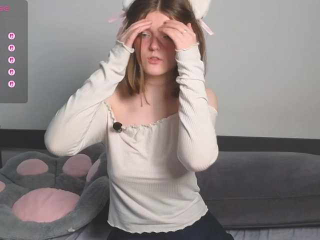 Annpopsy's BongaCams show and profile