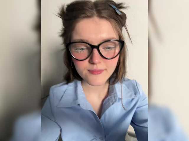 Annpopsy's BongaCams show and profile