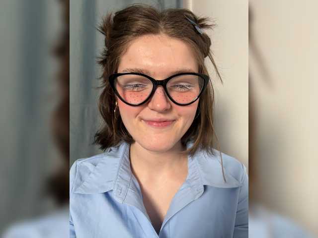 Annpopsy's BongaCams show and profile