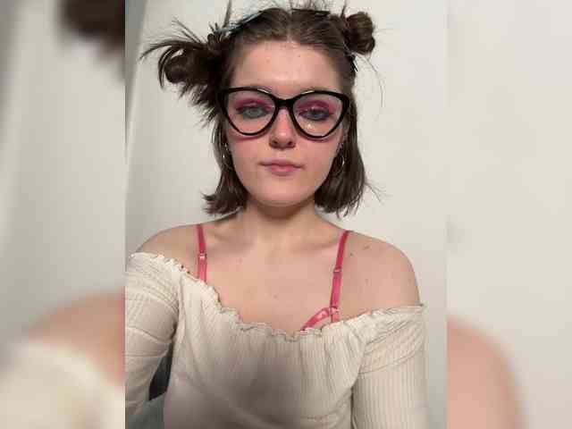 Модель: Annpopsy