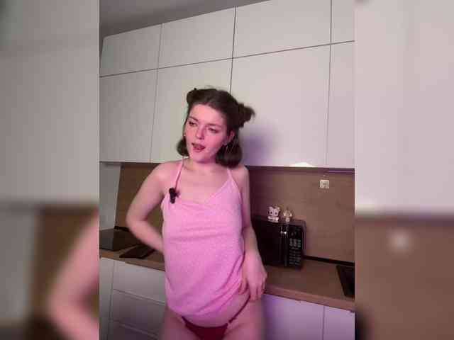Annpopsy Live Webcam on BongaCams