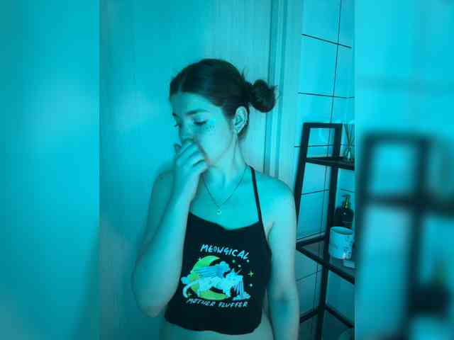 Annpopsy webcam