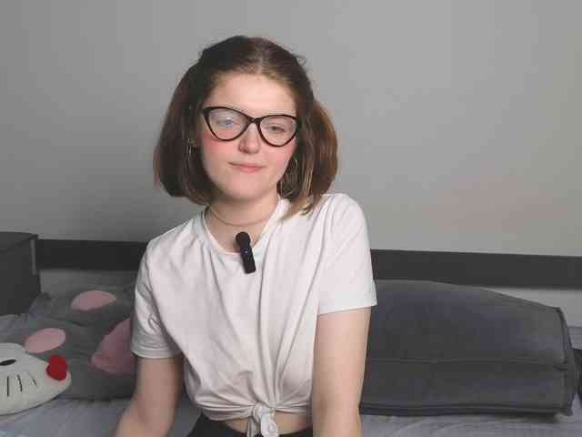 Annpopsy webcam
