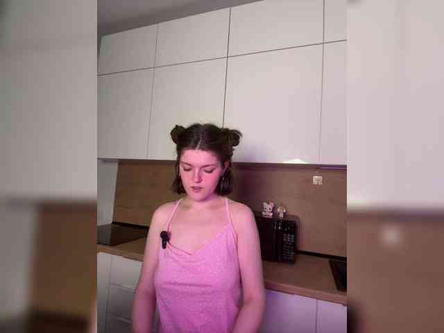 Annpopsy Live Webcam on BongaCams