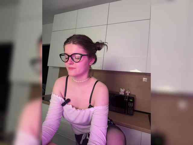 Annpopsy webcam