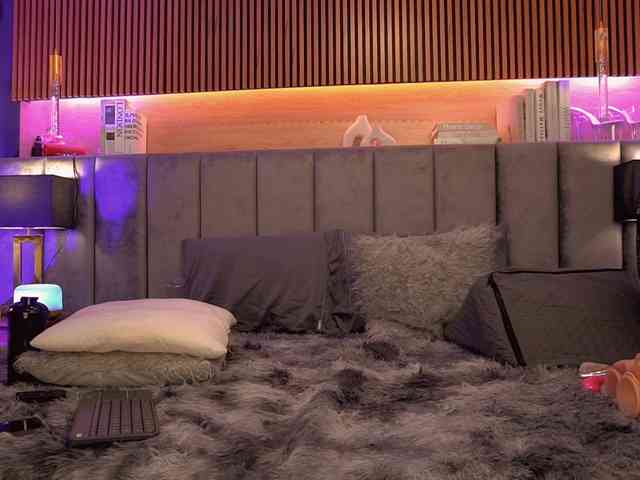 Bootylicious-Anastasia Bootylicious-Anastasia