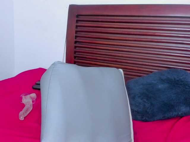 Megansweetcome live cam on BongaCams