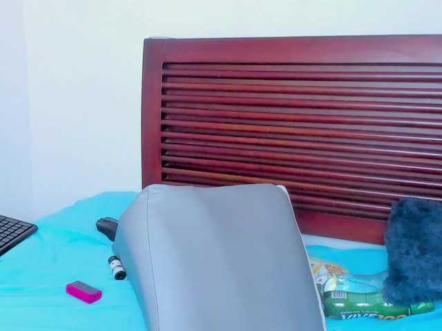 Megansweetcome live cam on BongaCams