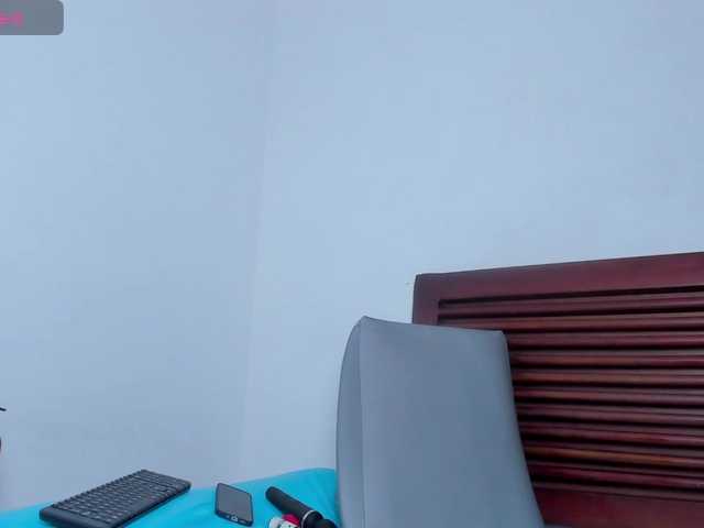 Megansweetcome live cam on BongaCams