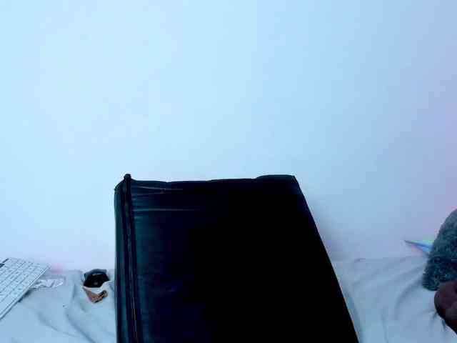 Megansweetcome webcam