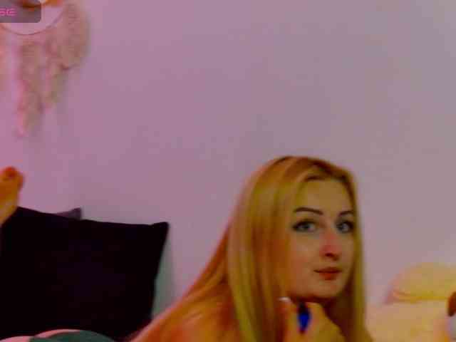 dixielaryss webcam