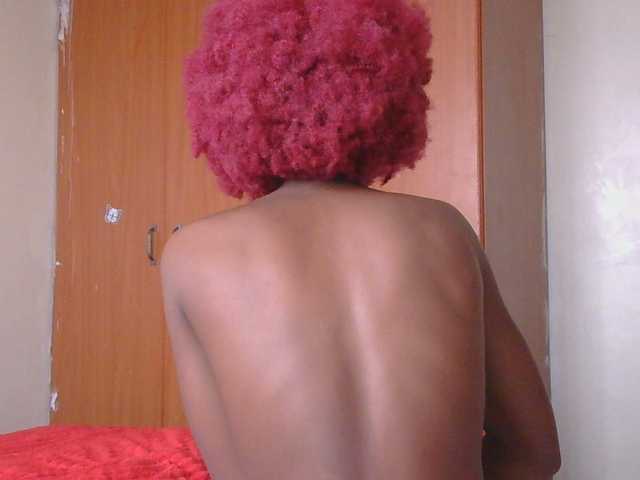 Melaninqueen19 live webcam show