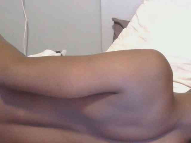 Melaninqueen19 webcam