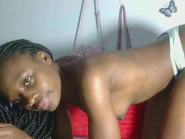 Melaninqueen19 webcam