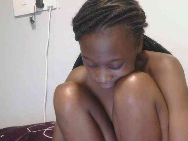 Melaninqueen19 webcam