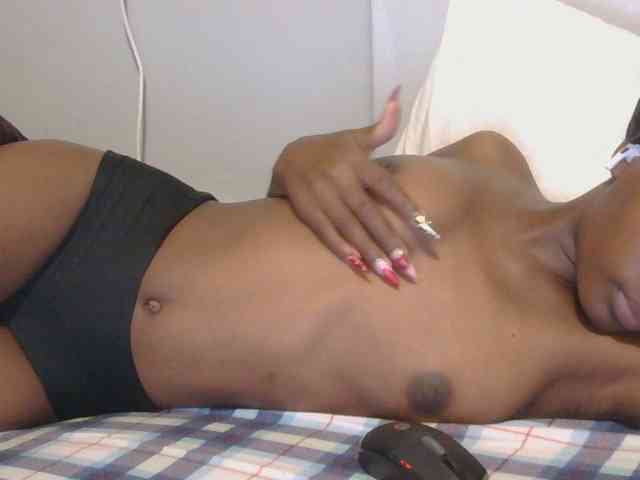 Melaninqueen19 webcam