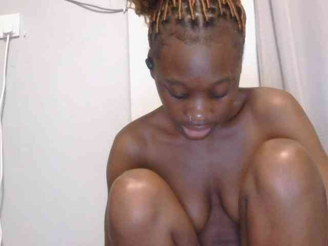 Melaninqueen19 webcam