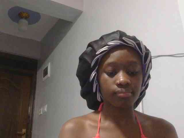 Melaninqueen19 webcam