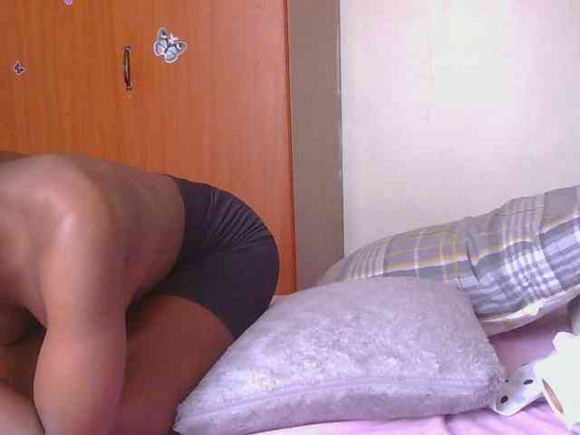 Melaninqueen19 webcam