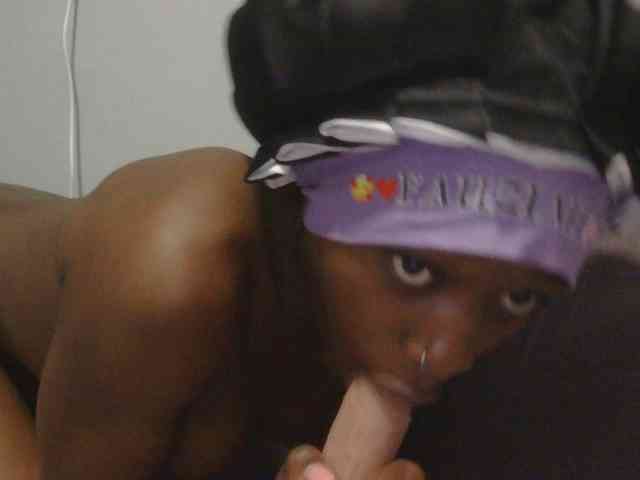 Melaninqueen19 webcam