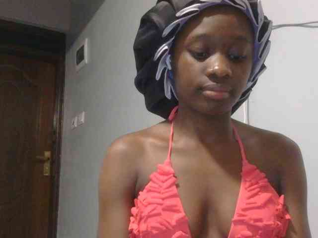 Melaninqueen19 webcam