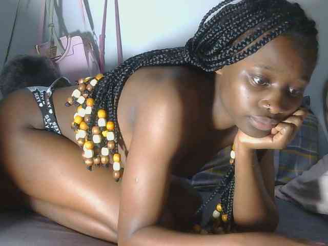 Melaninqueen19 webcam